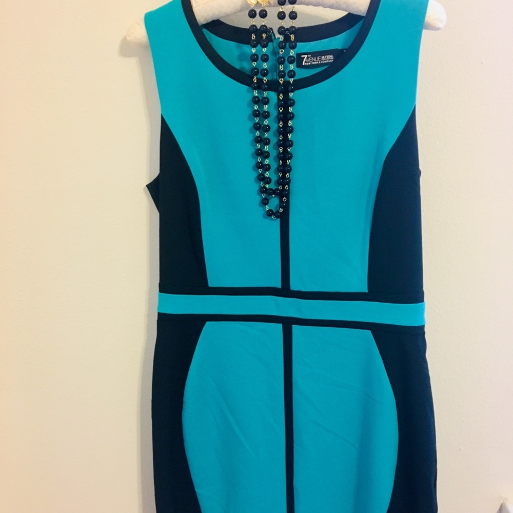 NY&Co. Aqua Body-con dress